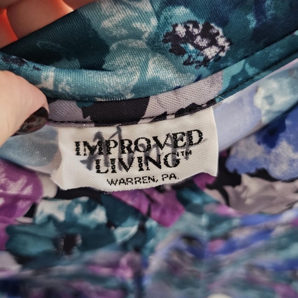 Whimsigoth floral blouse - Picture 3 of 3